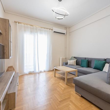 Stylish 2 Bd Urban Retreat Near Panormou Metro Apartment Атина Екстериор снимка