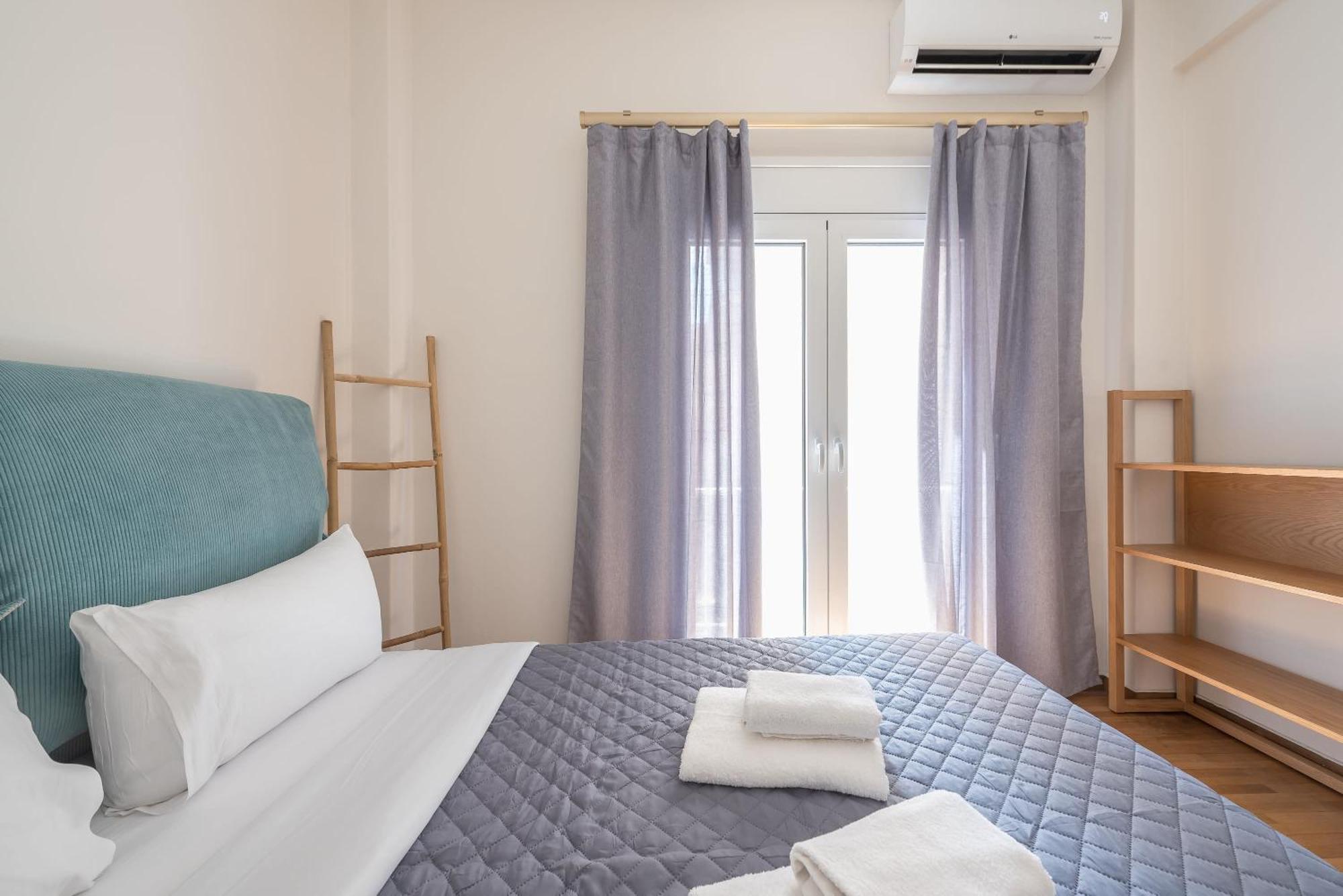 Stylish 2 Bd Urban Retreat Near Panormou Metro Apartment Атина Екстериор снимка