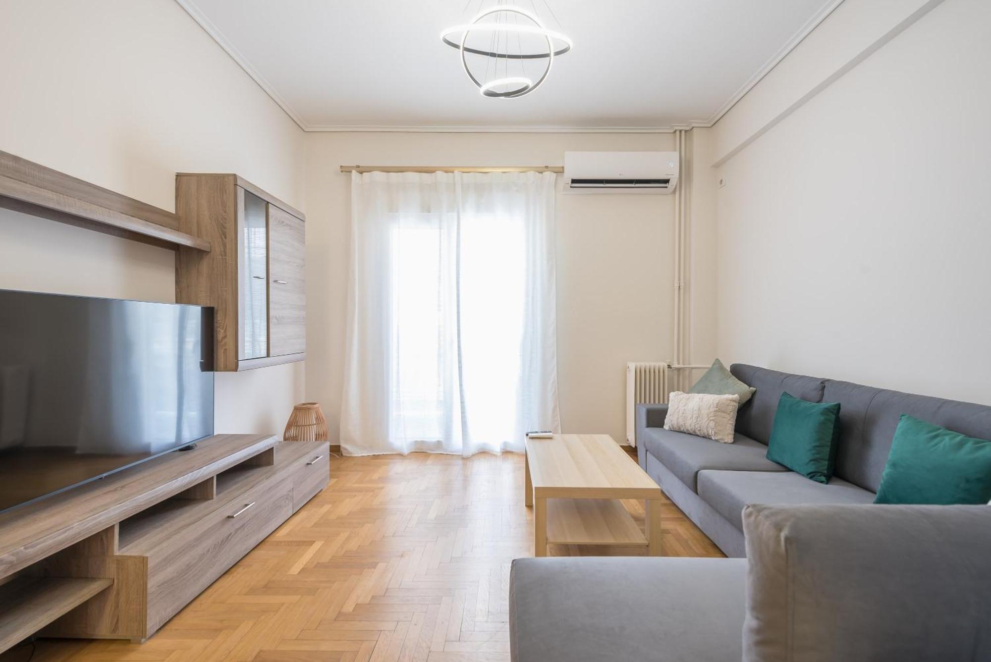 Stylish 2 Bd Urban Retreat Near Panormou Metro Apartment Атина Екстериор снимка
