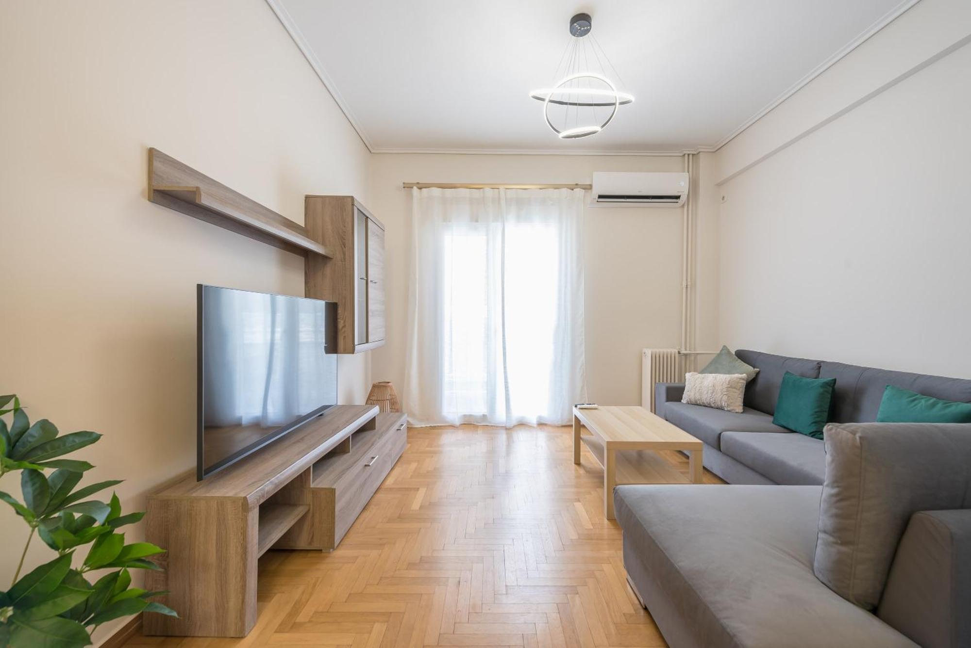 Stylish 2 Bd Urban Retreat Near Panormou Metro Apartment Атина Екстериор снимка